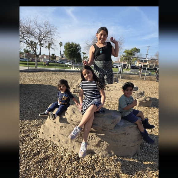 Meet your Posher, Ruby - Picture 6 of 8